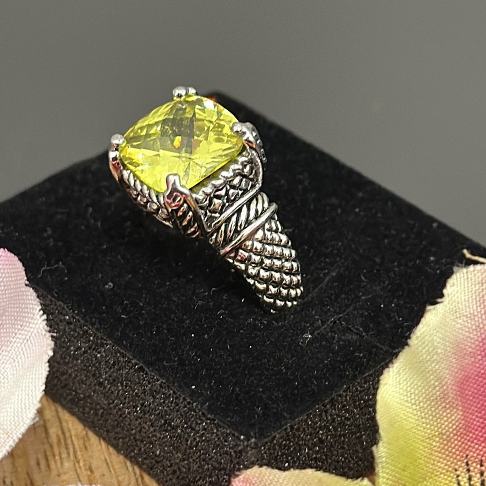 Premier Designs - Picture 2 of 6